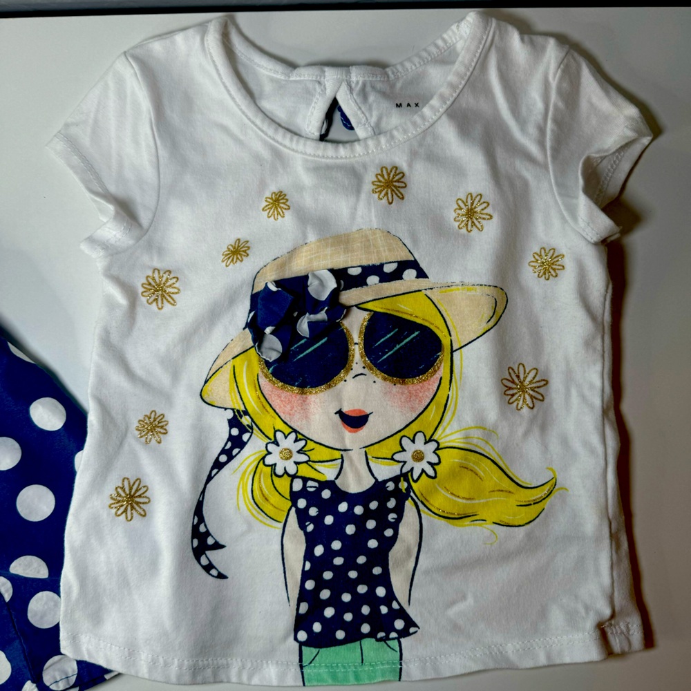 Max Studio Girl outfit Shirt and Skirt Size 4. XS.